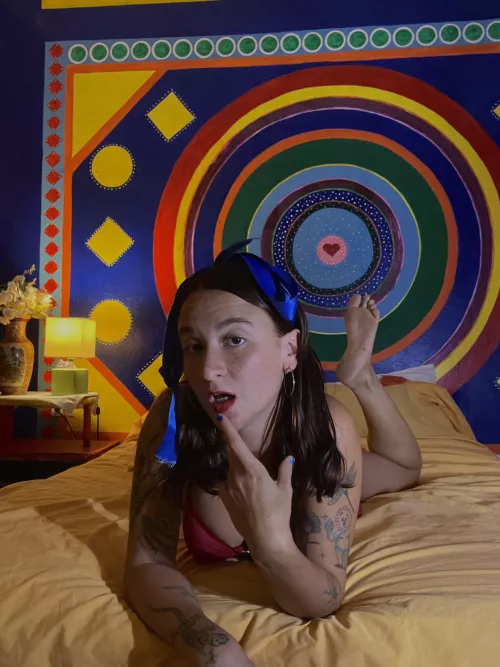 (F20) too young for you..? by needsomeadviiice