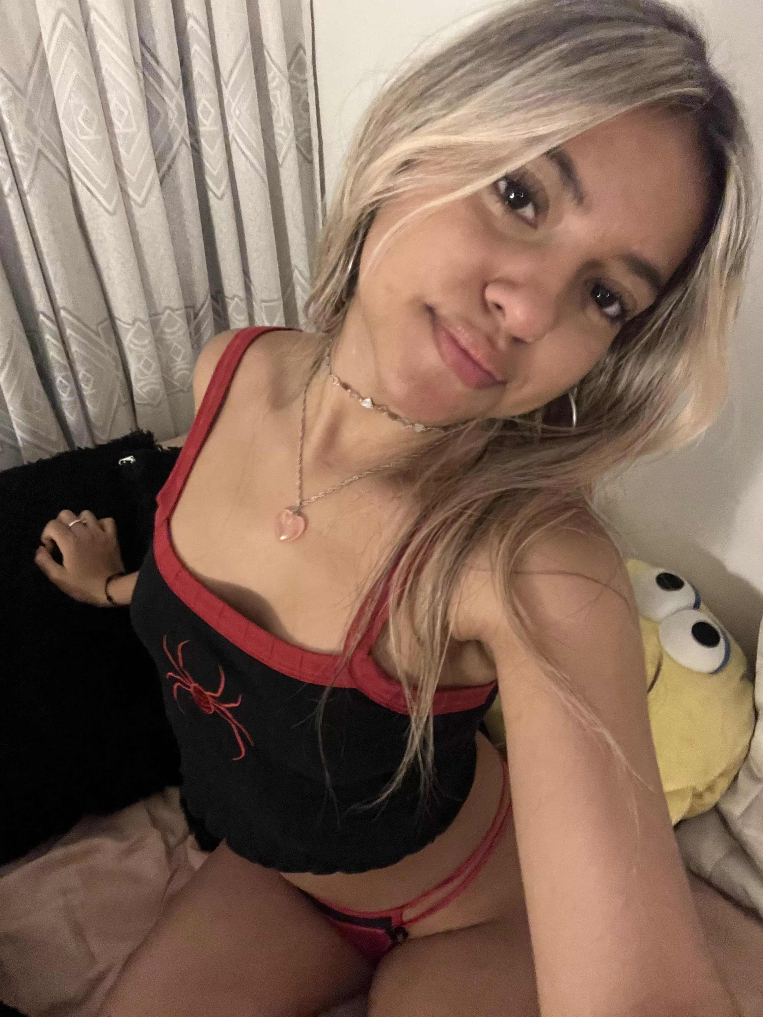 felt pretty posted by Significant_Dig_6662