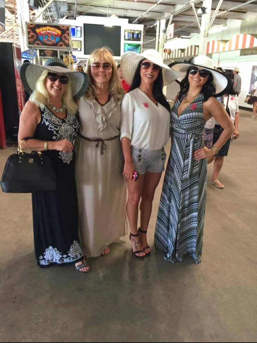 Four moms💯🔥 posted by TheCountDannyKoker77