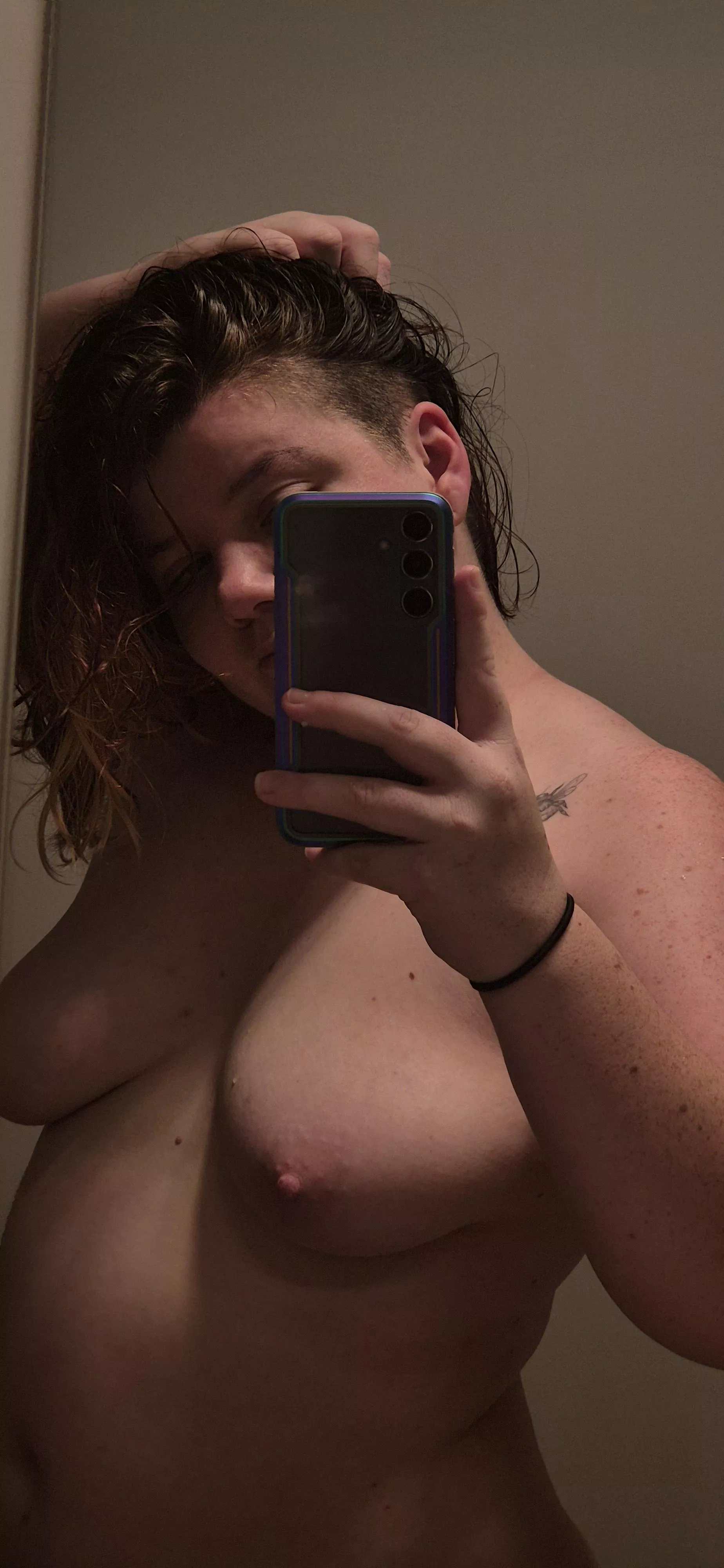 Fresh shaved undercut posted by may-grace