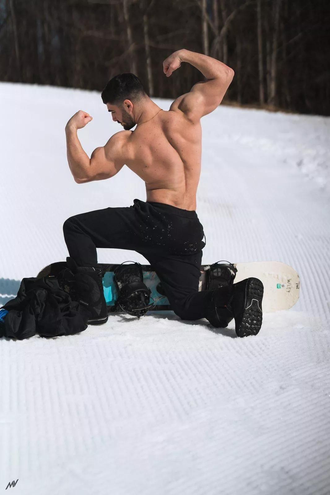 Getting bigger and stronger 💪❄️🏂 posted by thebicepsking