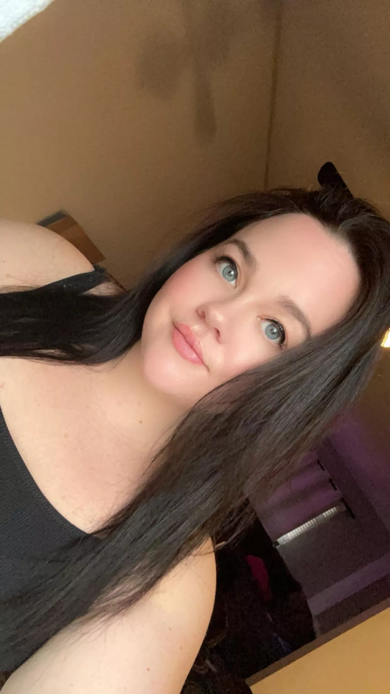 Happy Monday 🤎 posted by Brattysluttysub