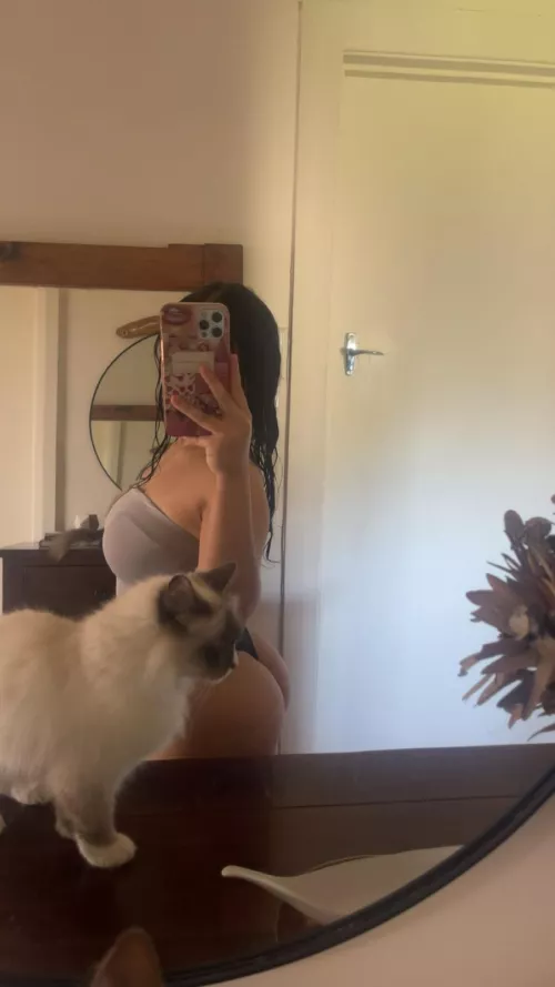 Have u ever fucked a 19 year old who loves being on top? by SweatyLetterhead7267