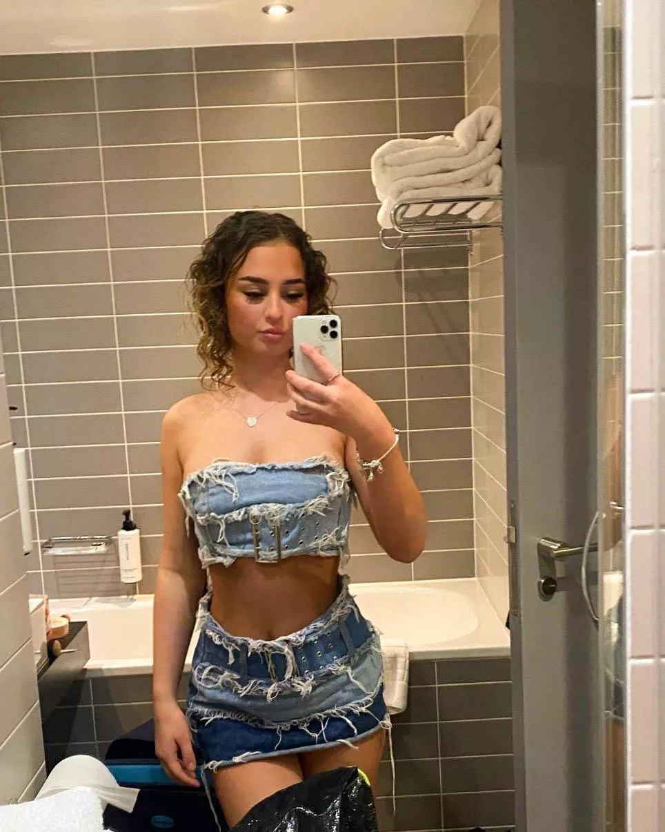 hot and sexy posted by Creepy-Chart116