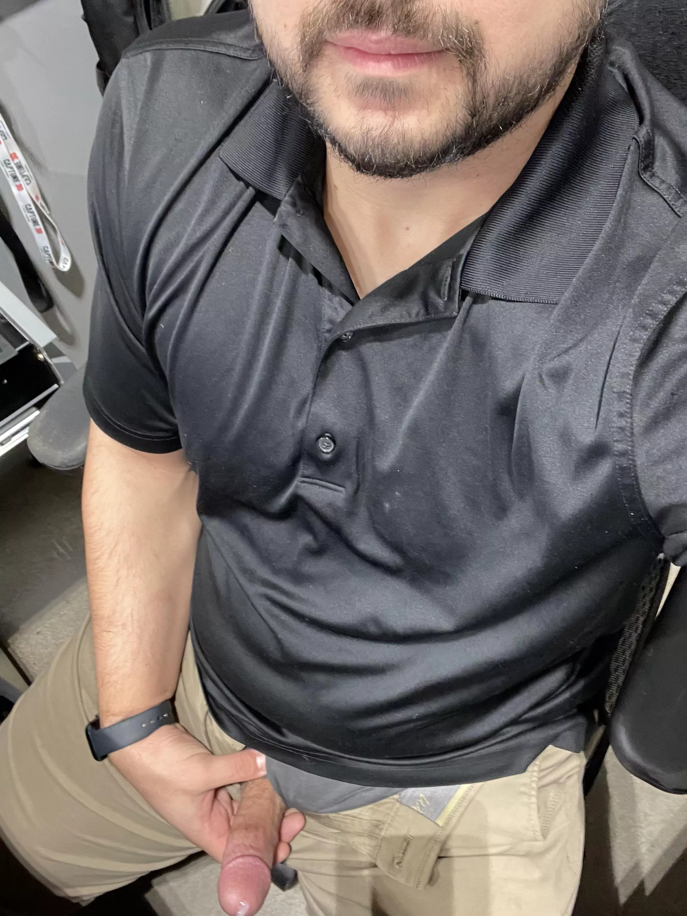 How’s the view? 😜 posted by Federal-Demand-9190