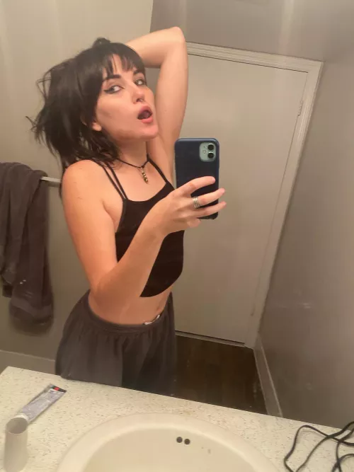 I told him to deck me and now i’m marked!! Fuuckkk what can I say? I love this shit  by prxttykxttygxrl