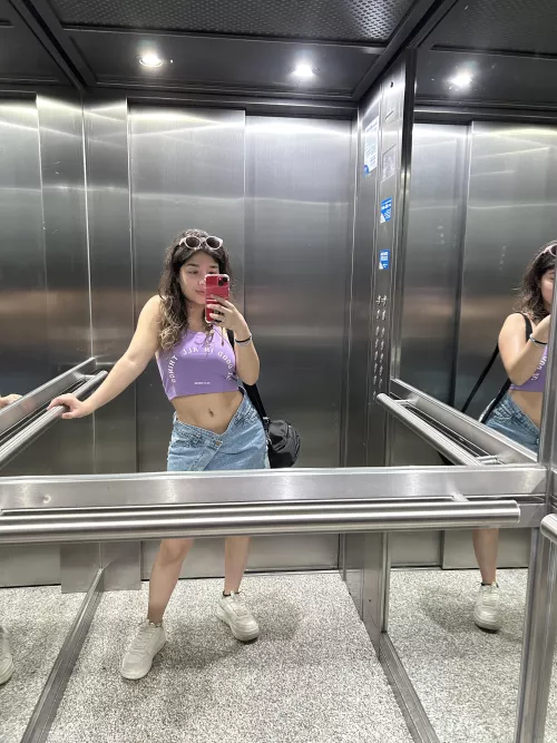 I'm so tired, I wish I was with you. by ariannelychee