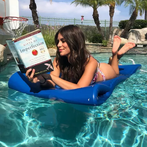 Imperfection? IRTR by cheromo