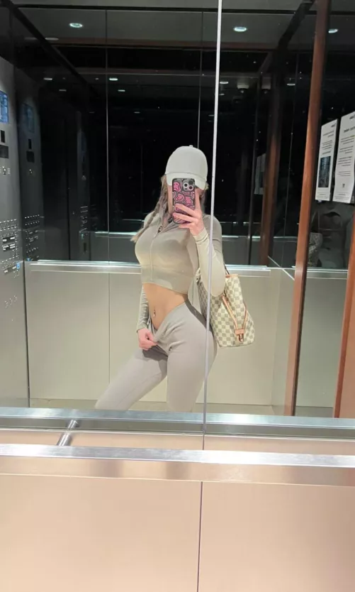 IUTR babe by Significant_Part8811