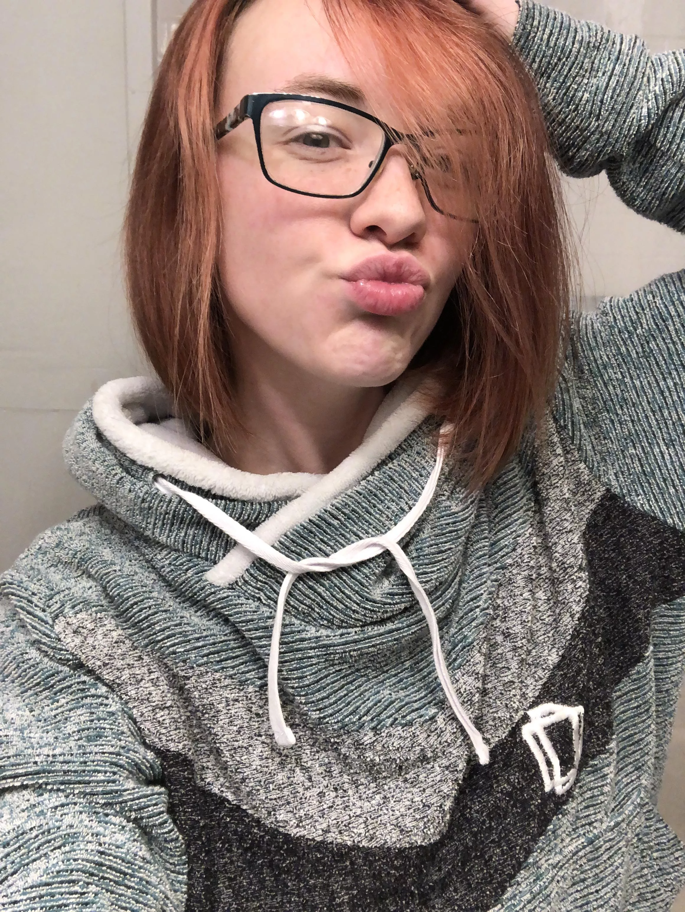 Kiss kiss💋 posted by thebreefontaine