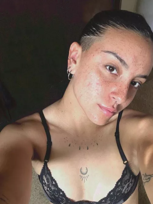  not old but can I still be your mommy?  by wreckedfox