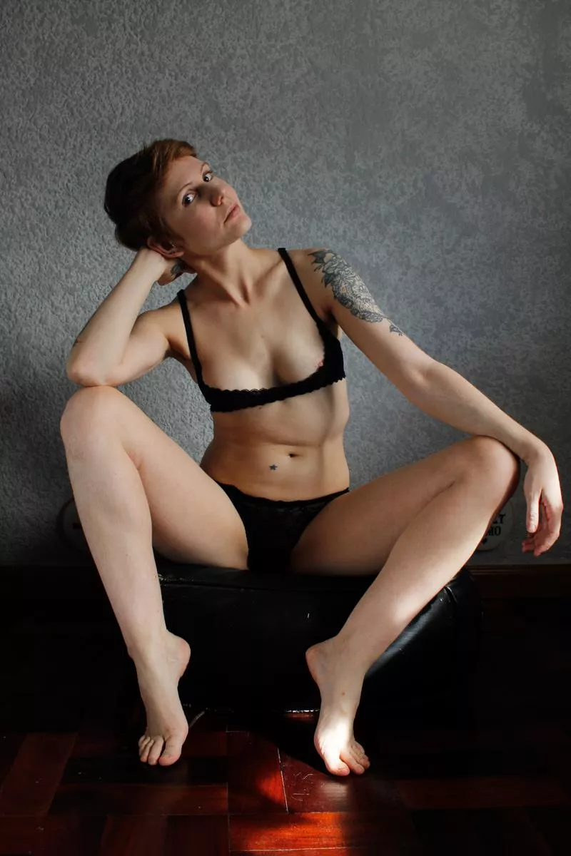 Oh, hey there posted by stretchykitten