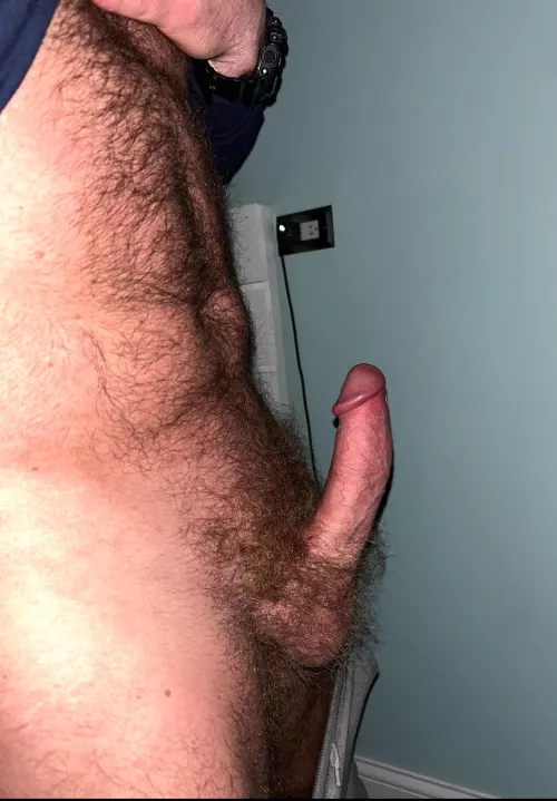 Shaving is over rated. After all, we’re men by fithairydude