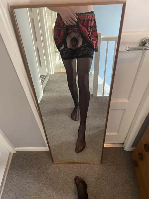 This feels normal by shifttyy-994