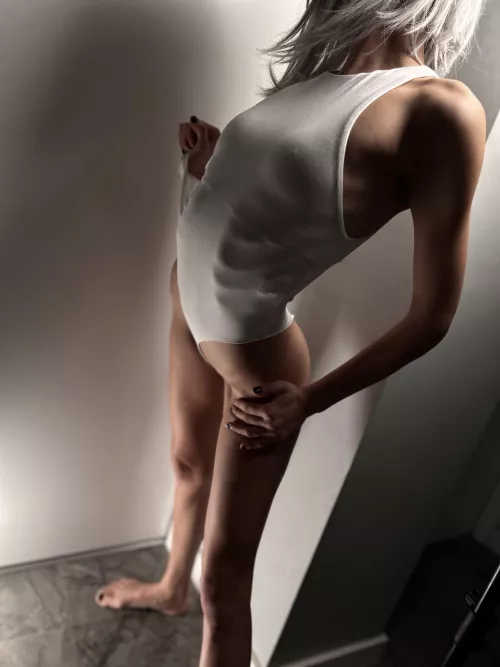 Tight as hell by la_skinny