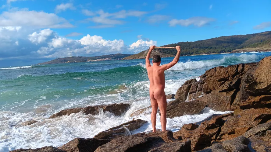 Waves, sunbath and freedom  by nudebodytime