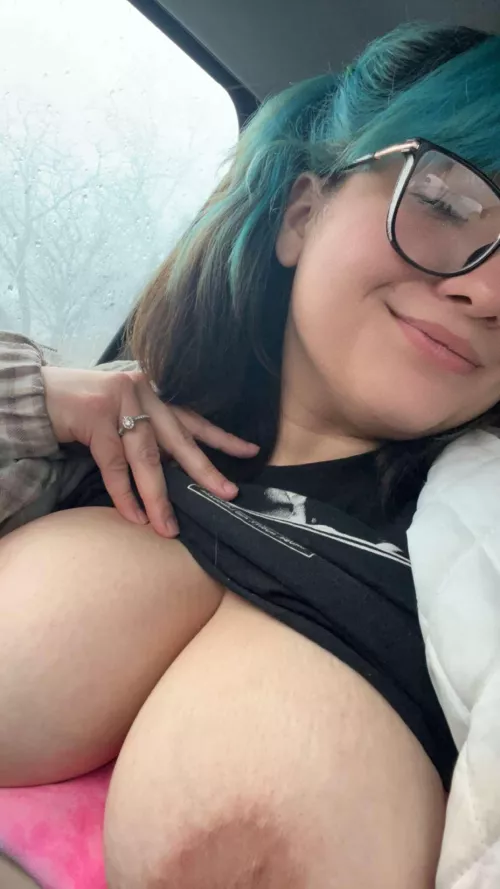 What do you think?? 🤔 by Bubble_bathandbongs