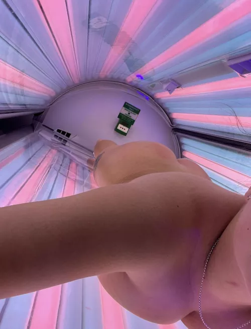 Who’s coming to spread my cheeks 😌😜 by bby_ggirlx02