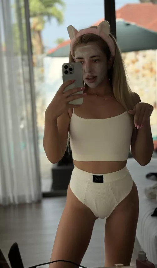 You can call me just say kitty kitty by RoyalSexyLioness