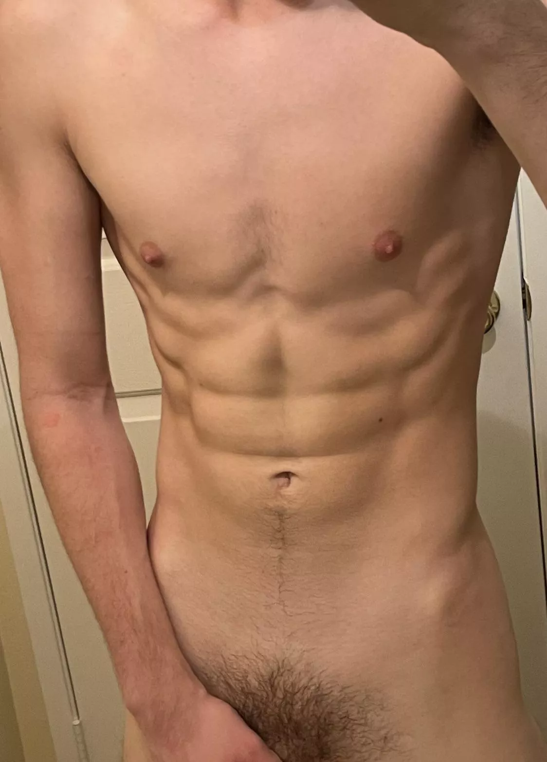 (20) Any guys wanna chat?  posted by DistributionLivid392