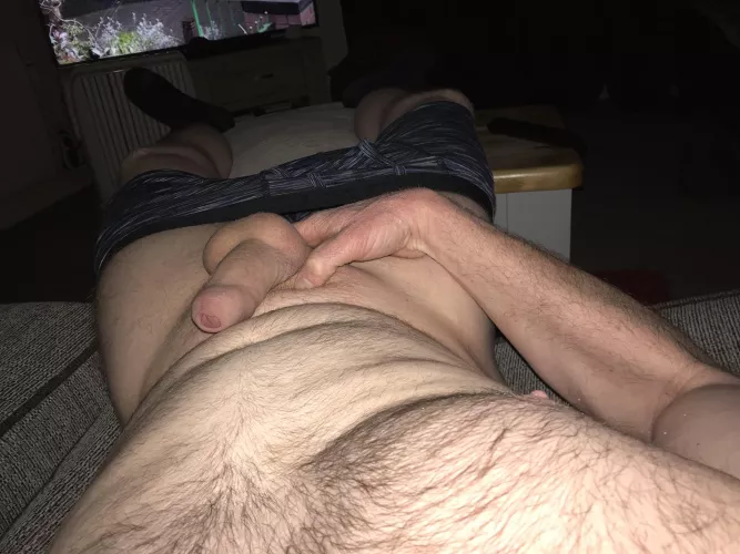 38 Daddy needs a ripped twunk, hung, fit, horny with muscle. Send pic you hot fuckers and get daddy hard dwe1234 by dreamingtwinks