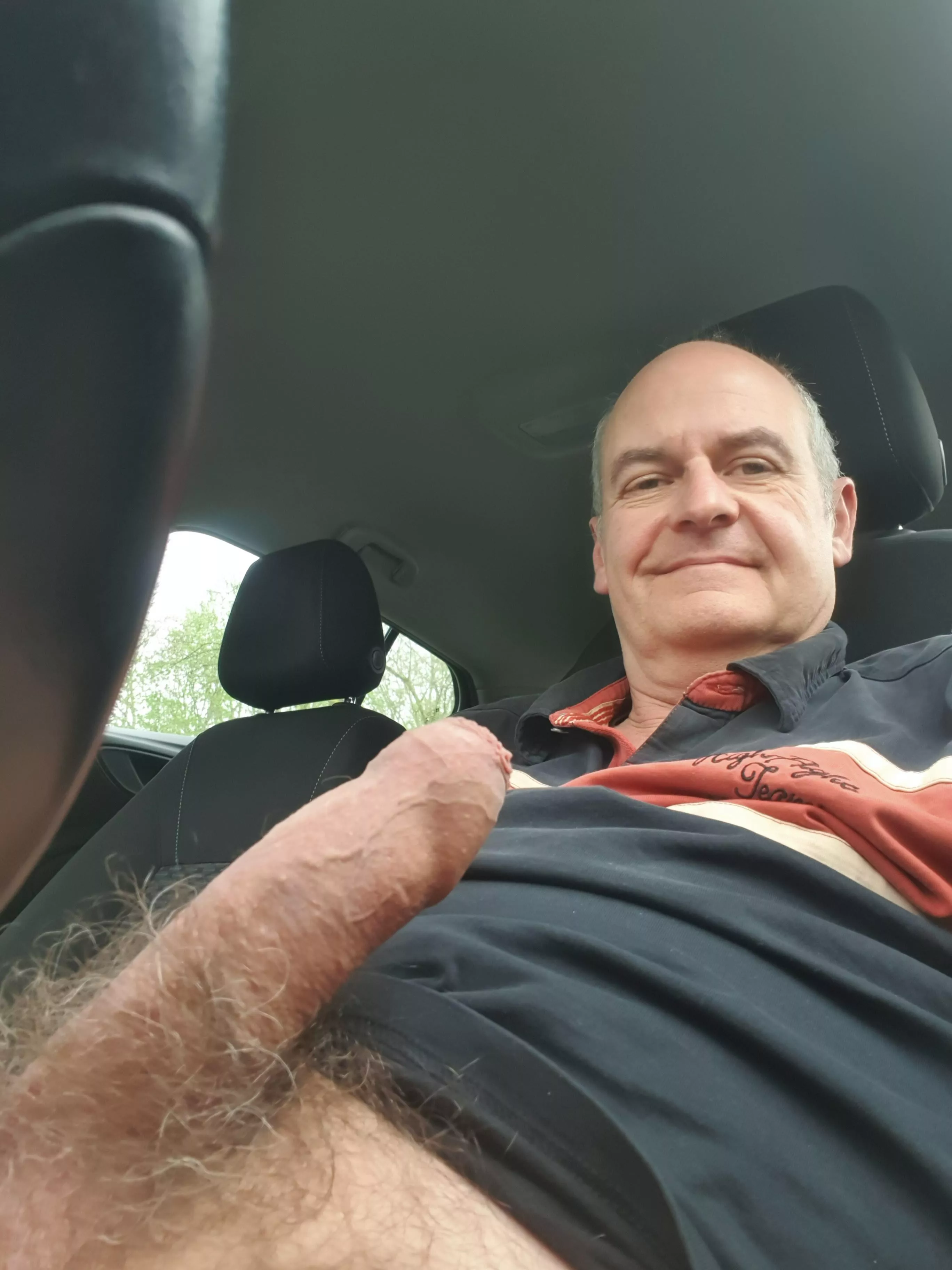 Alone in the car posted by Davidlee2000Chat