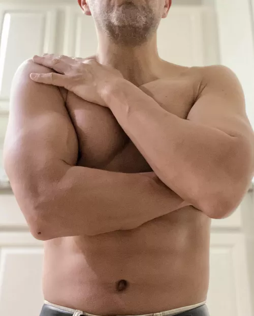 Can I interest you in a little squeeze? by Future_Poolboy