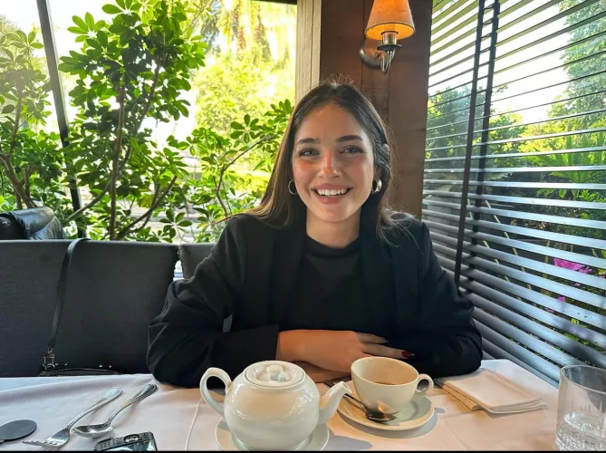 Candela Gallo by Reasonable-Owl-3857