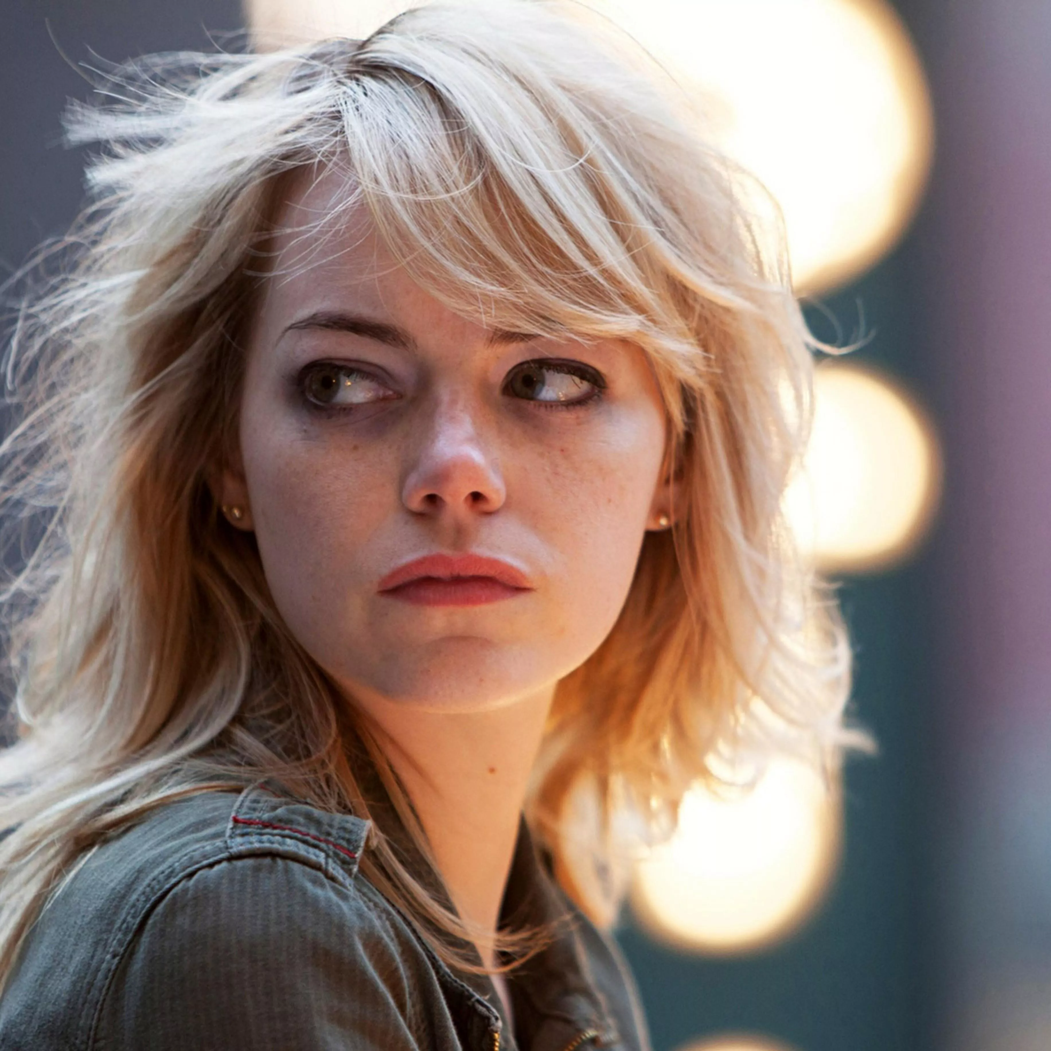 Emma Stone posted by qwer5r