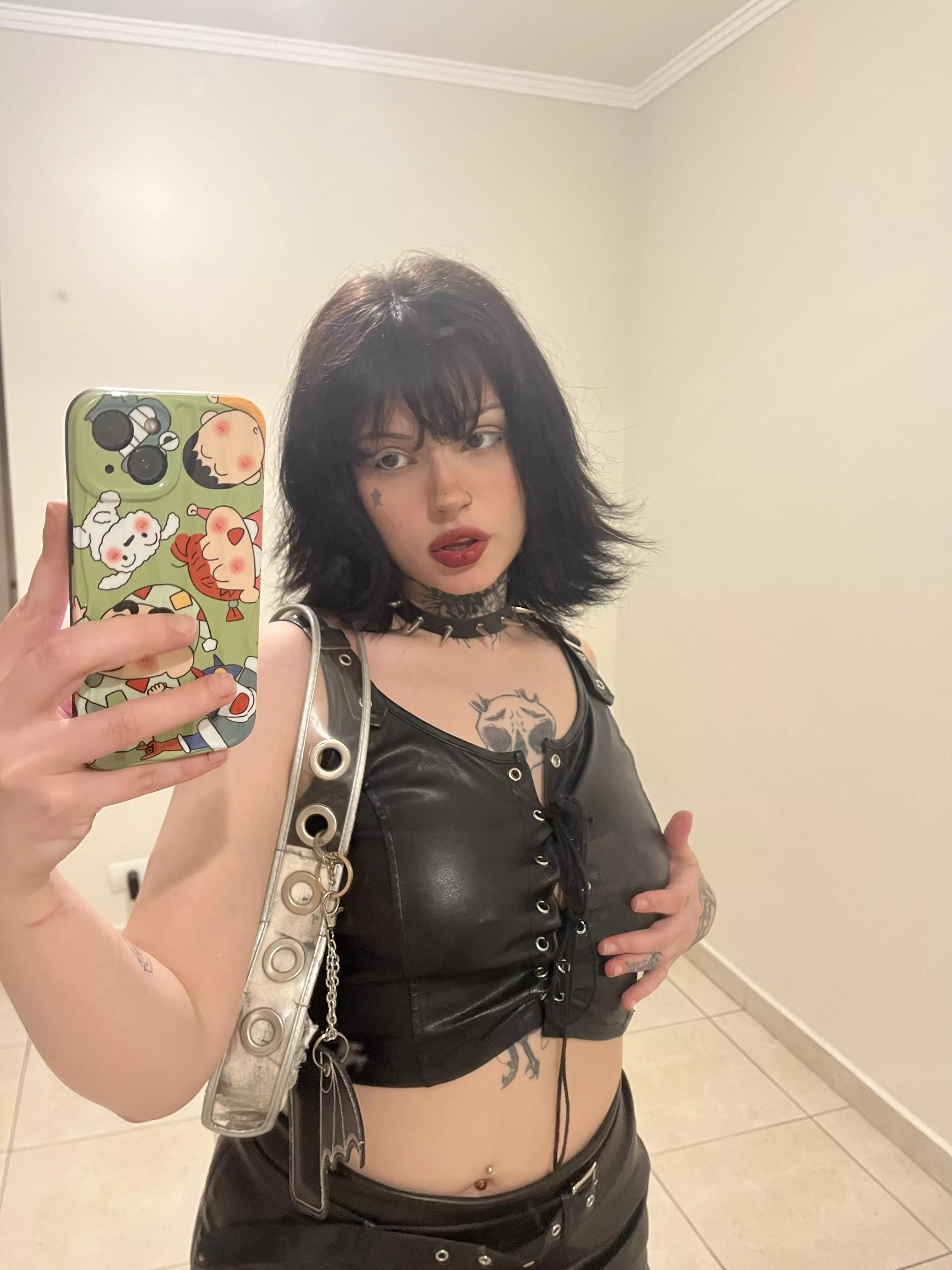 felt pretty in this pic posted by Mantasticles