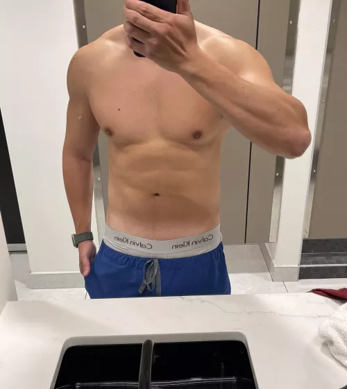 Finished A(M) gym session, care to join me in the shower? by Mcadam111