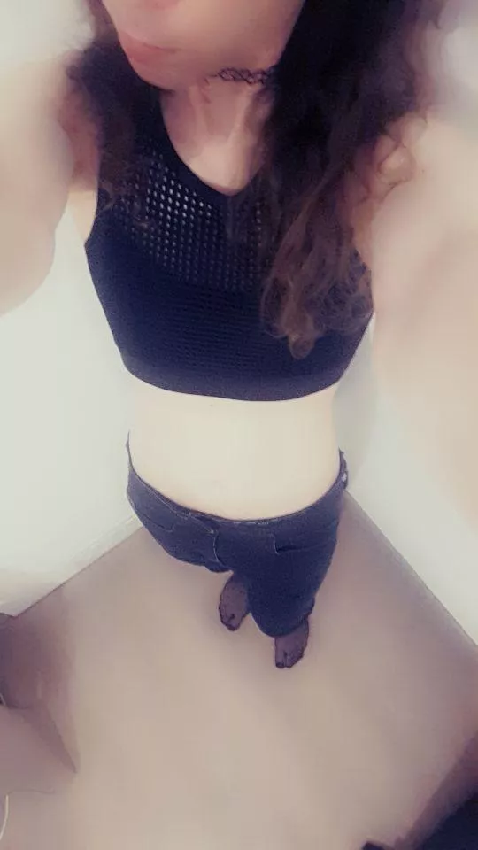 Hello there :) posted by Alexfemboy54