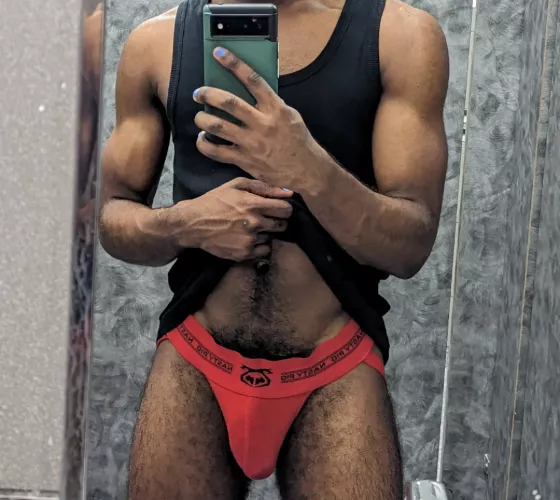 How do we feel about red by koukouy