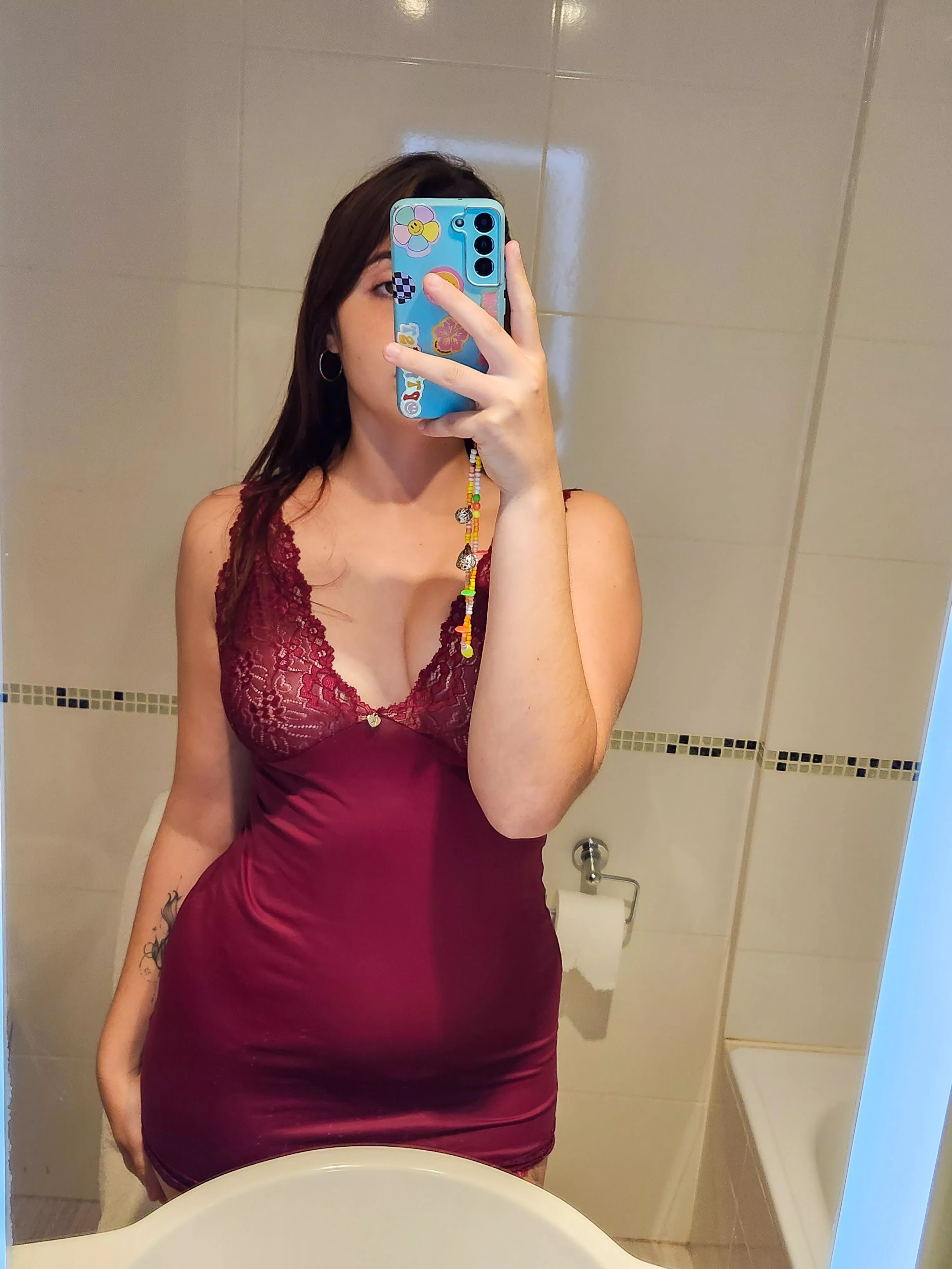 i love taking mirror selfies in the bathroom posted by WiseWardrobe