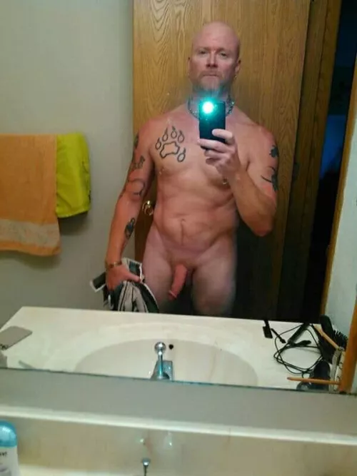 I need Bros who like to stroke and suck while watching NFL, NHL, Soccer, IMSA... You get me?(53) by Beneficial-Soil6538