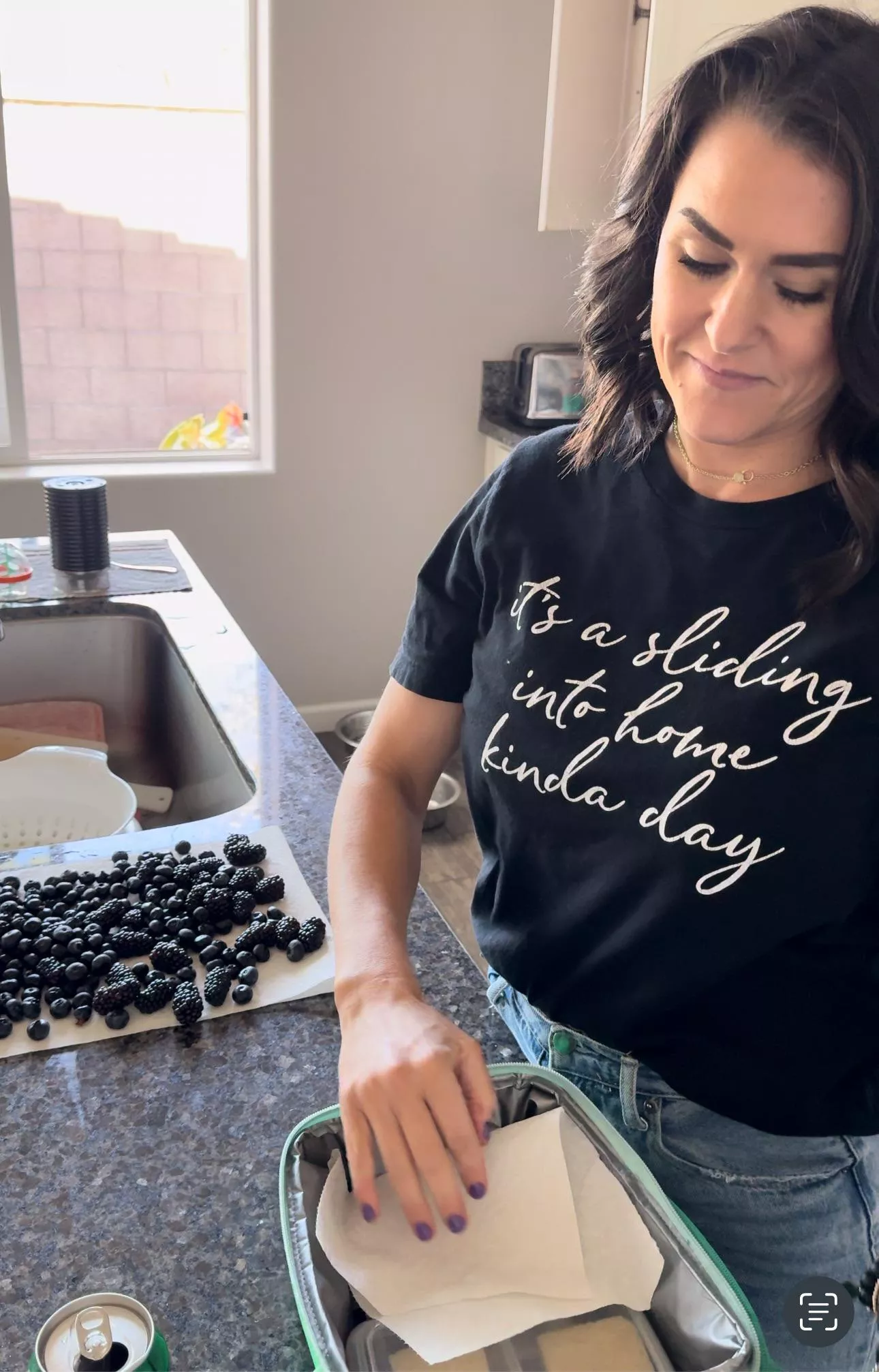 I’m a good mom making you a nutritious lunch.  posted by hotmomnexxxtdoor