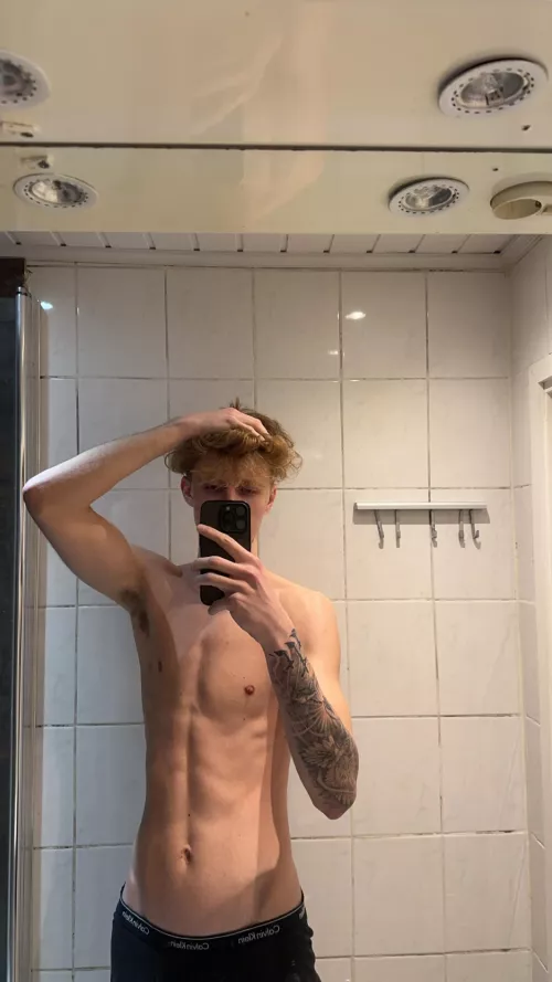 Is 6’8 an ideal height for you? If so message me🥰 by Sudden_Beautiful_237