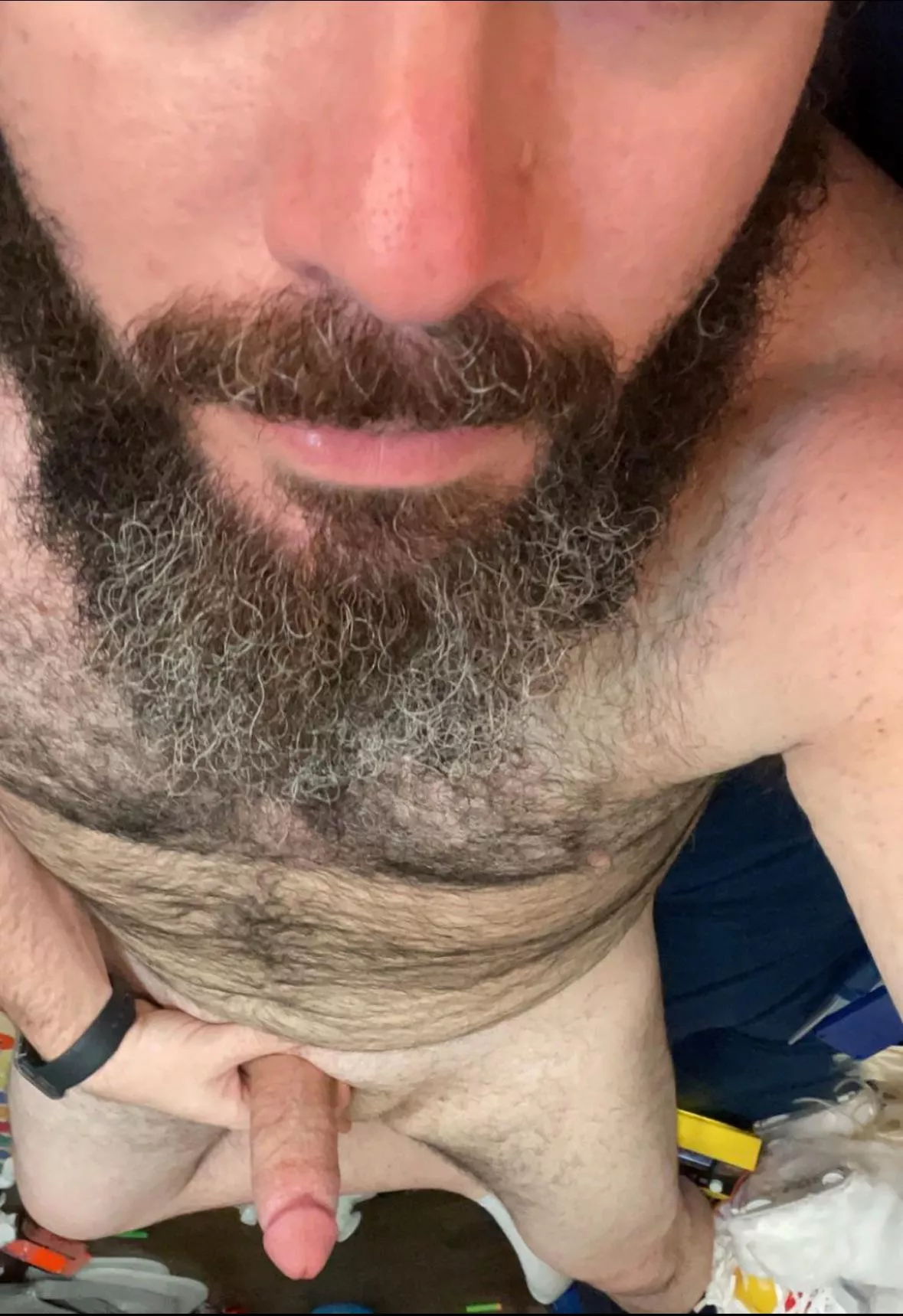 Kiss me from lips to tip posted by NCYank23