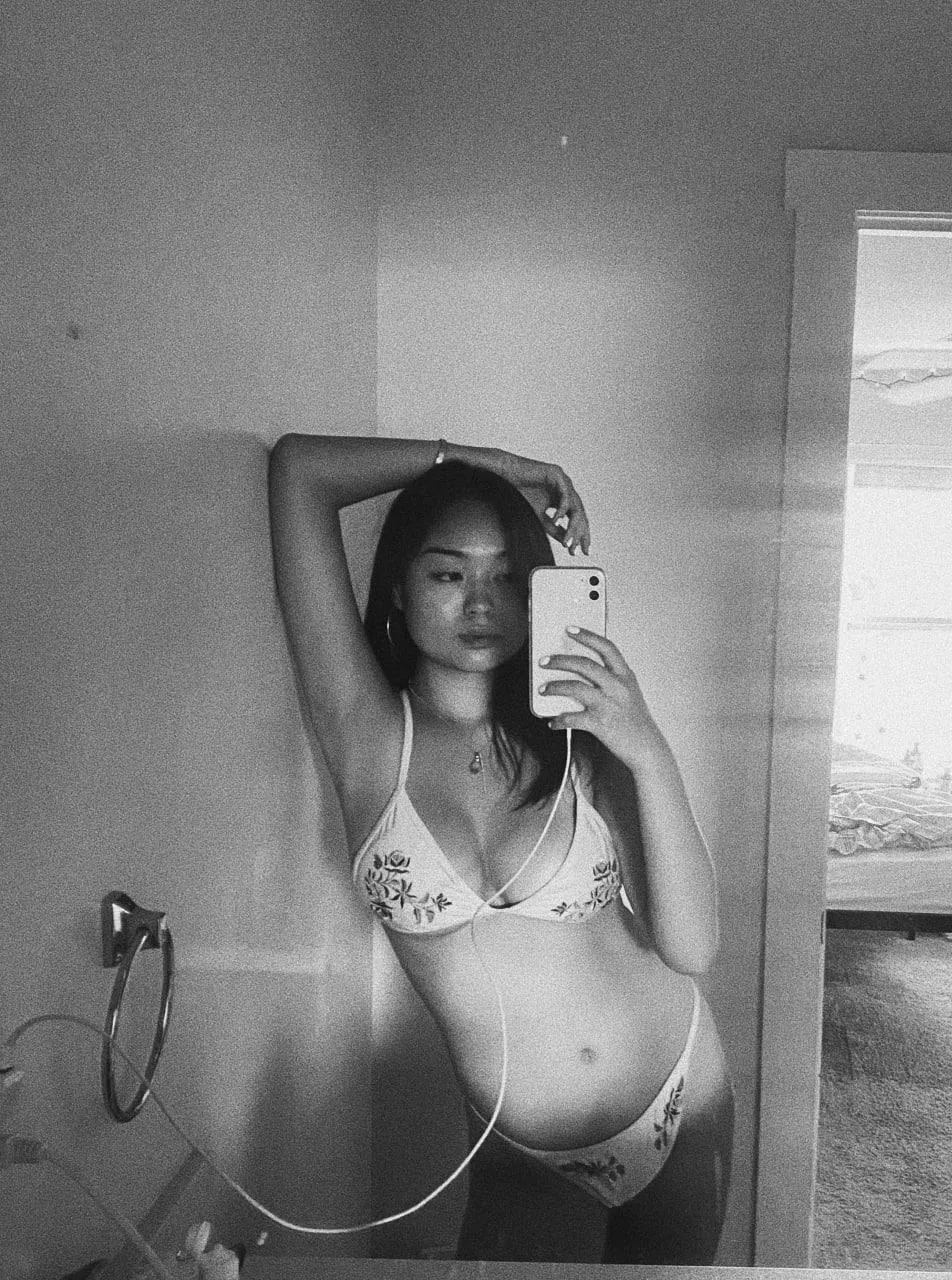 Love her dumplings posted by noob_saibot_hunter