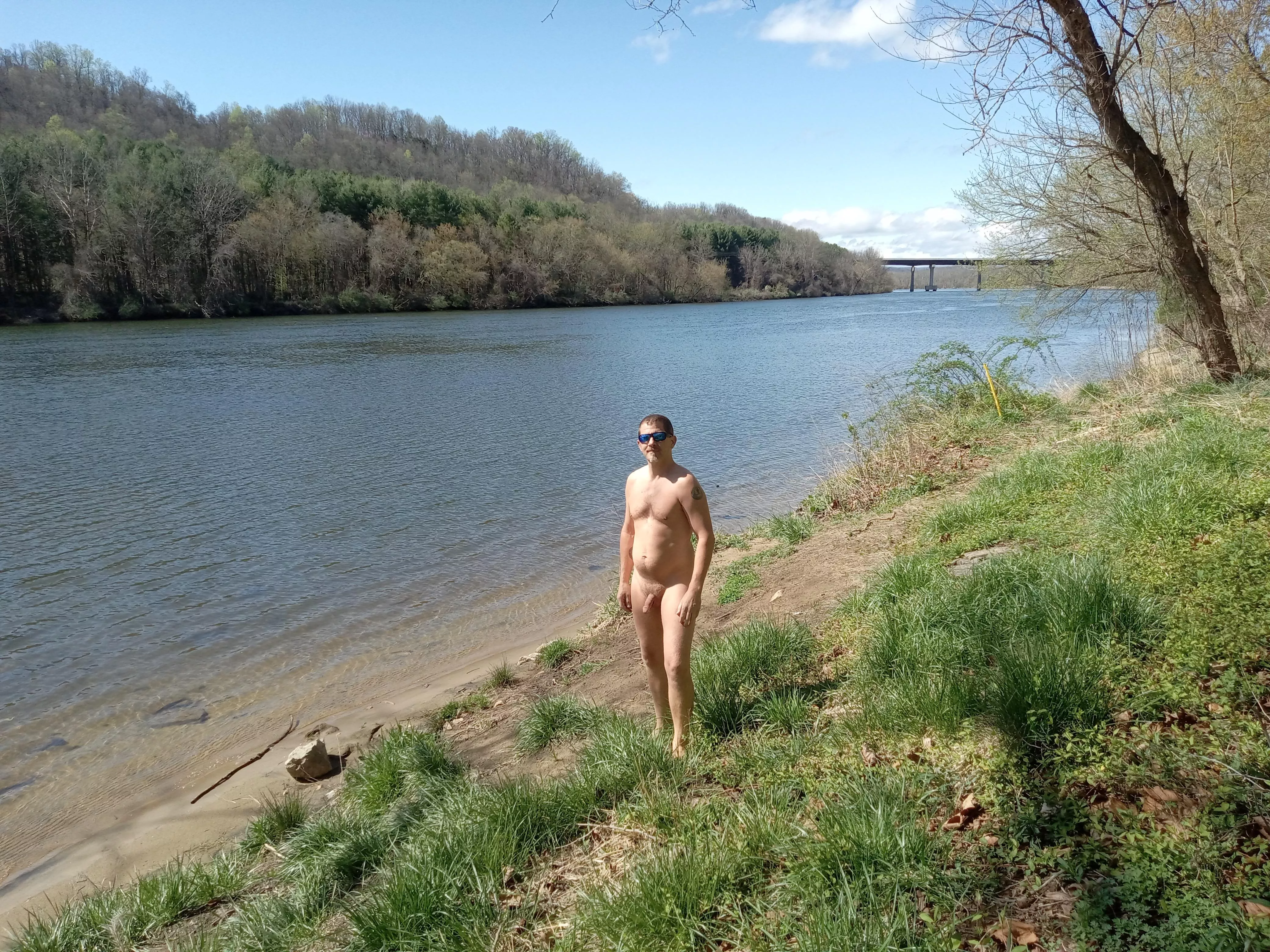 New (nude) River, VA ☀️ 🌊 🌬️ posted by Radford_NRV_VA