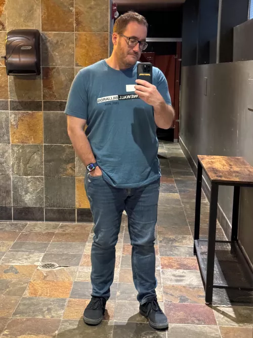 Ok. The giant mirror at the billiards bathroom last night was a decent experience. This brand new XL t-shirt is already a little big. by runningthefataway