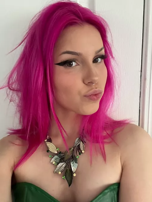 Poison Ivy from Batman :) posted by PrettyRule4