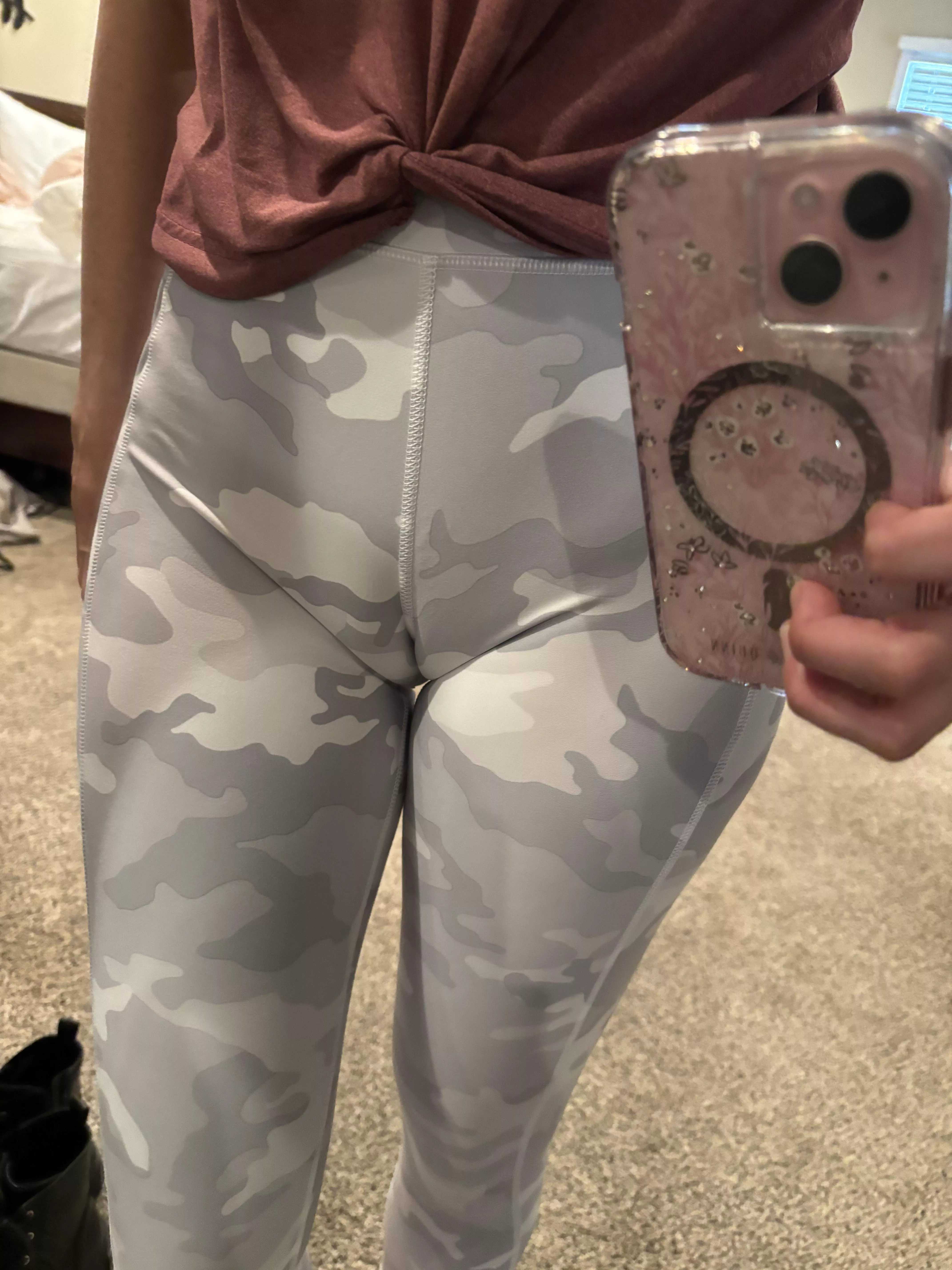 Pre workout gym cameltoe posted by Knotsandboots