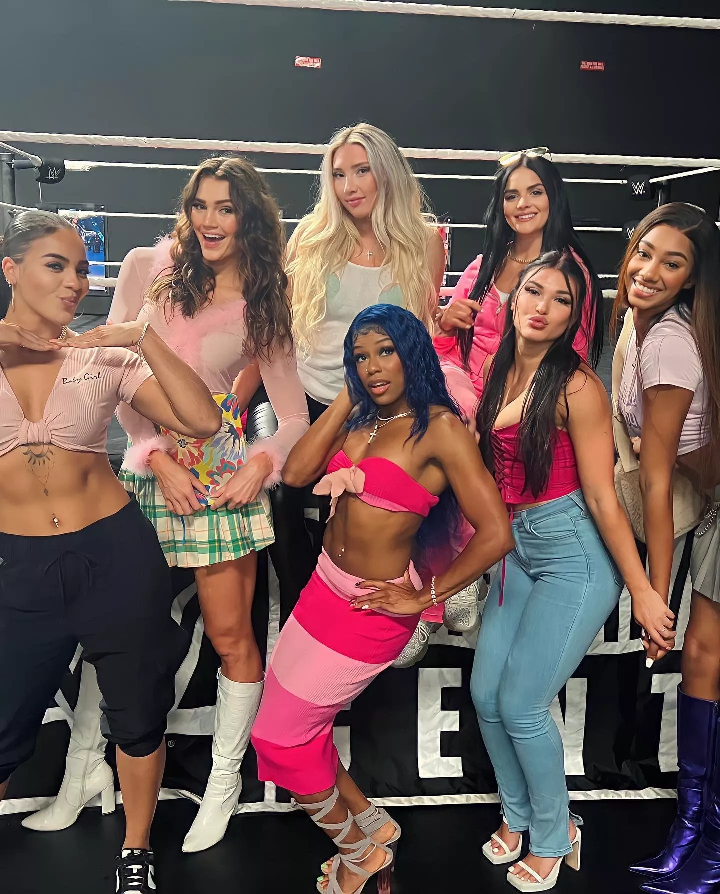 Pro Wrestlers posted by wakkaffx2