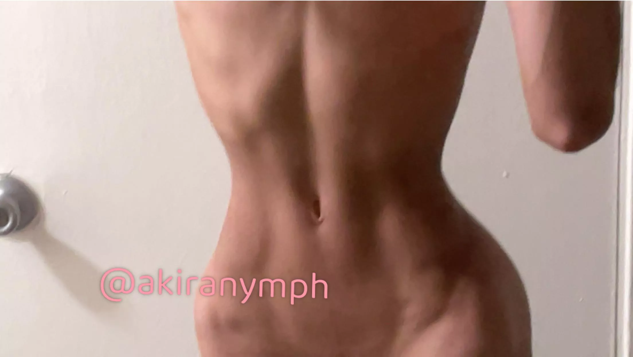 so smooth and tiny🥺 posted by akiranympho