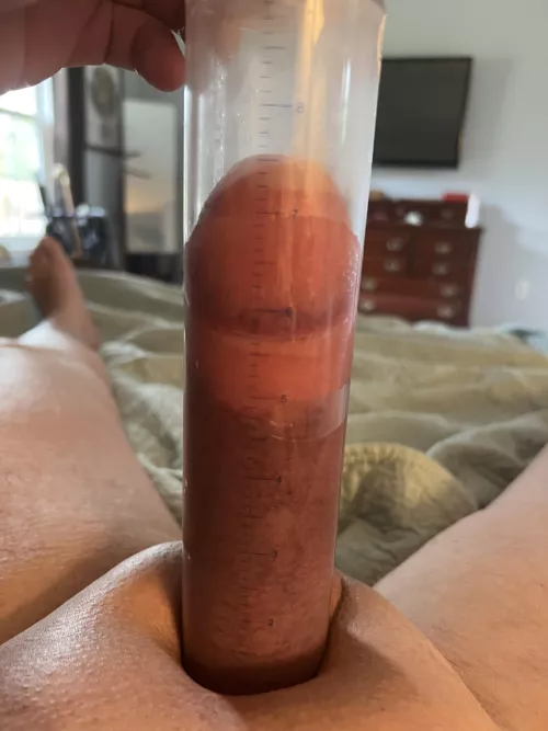 Starting to fill up the tube  by Glock1971