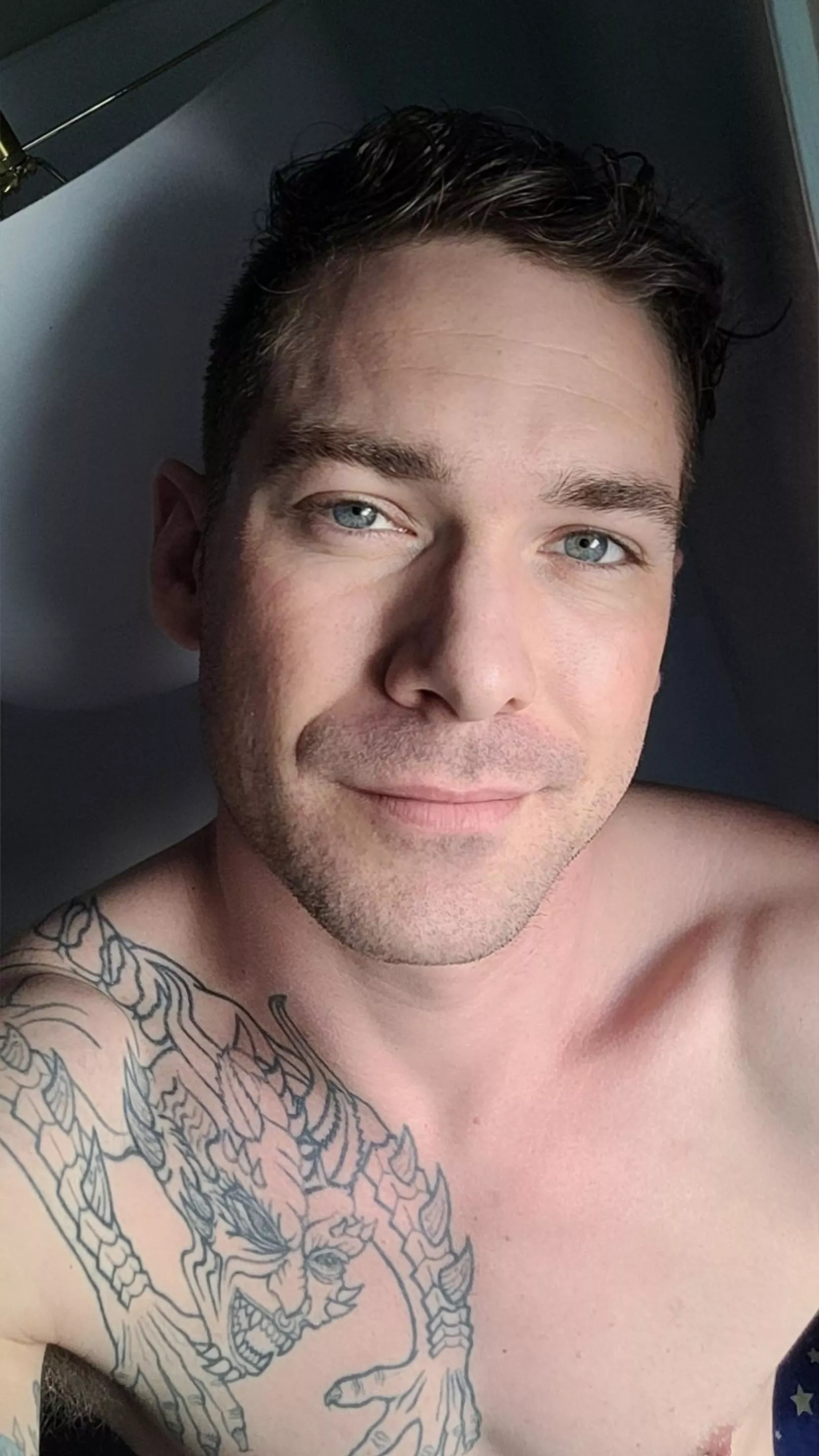 Super excited for my photoshoot tonight!  posted by Switch6Tim