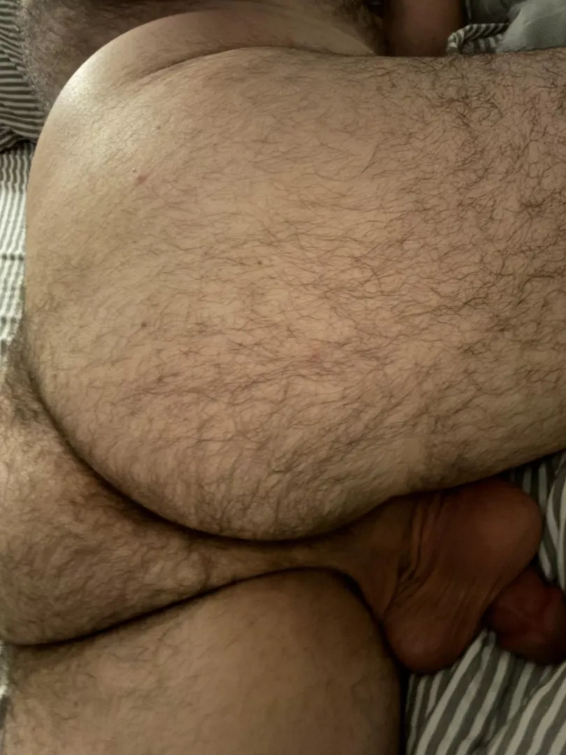 Waiting for you!!! posted by breedmyhairyfatass