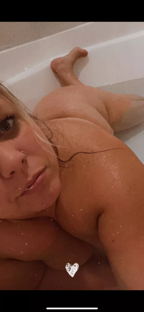 Wanna join?! 🛁 by thatthiccblonde