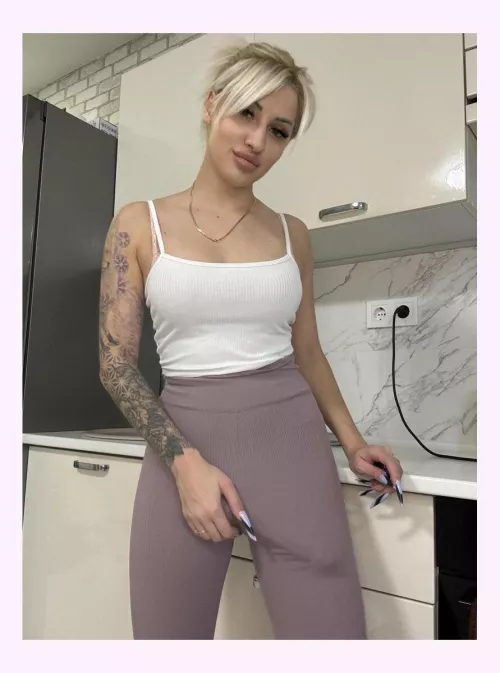 What did your curiouz eye find? by South_Cress_891